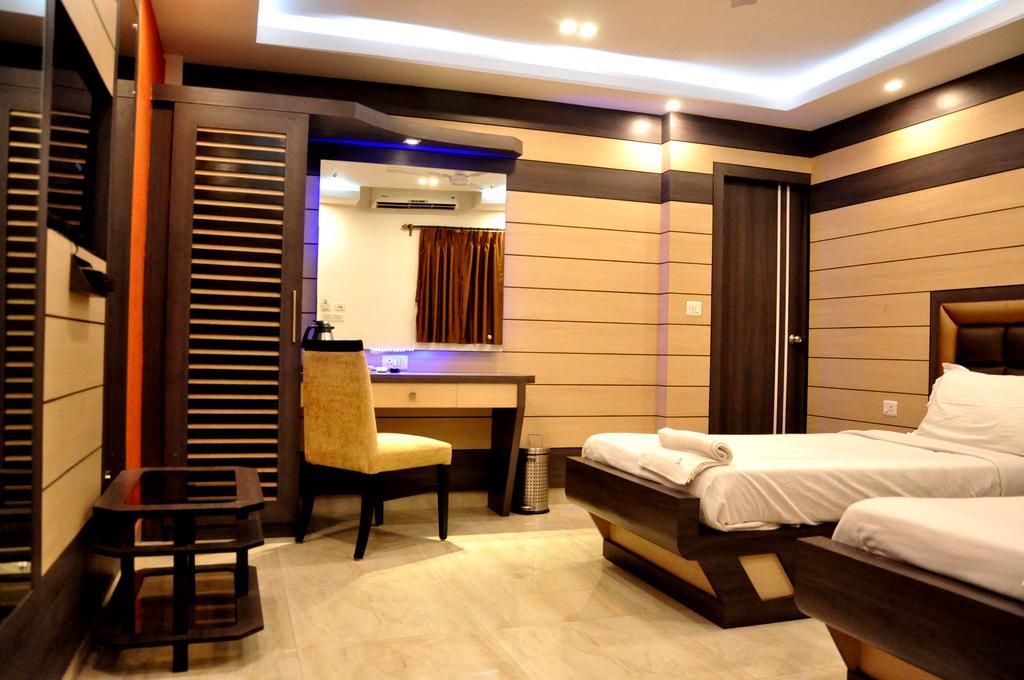 Hotel Esteem Calcutta Exterior foto